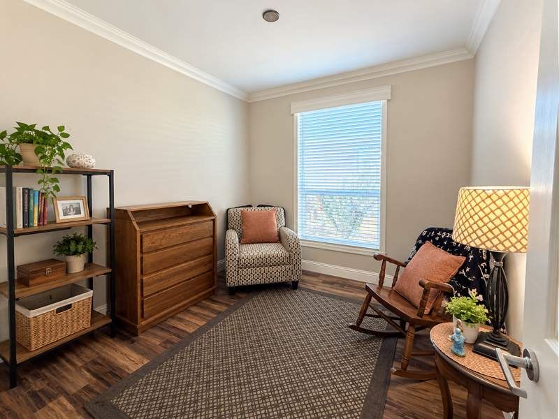 3300 E. Broadway Rd. #252