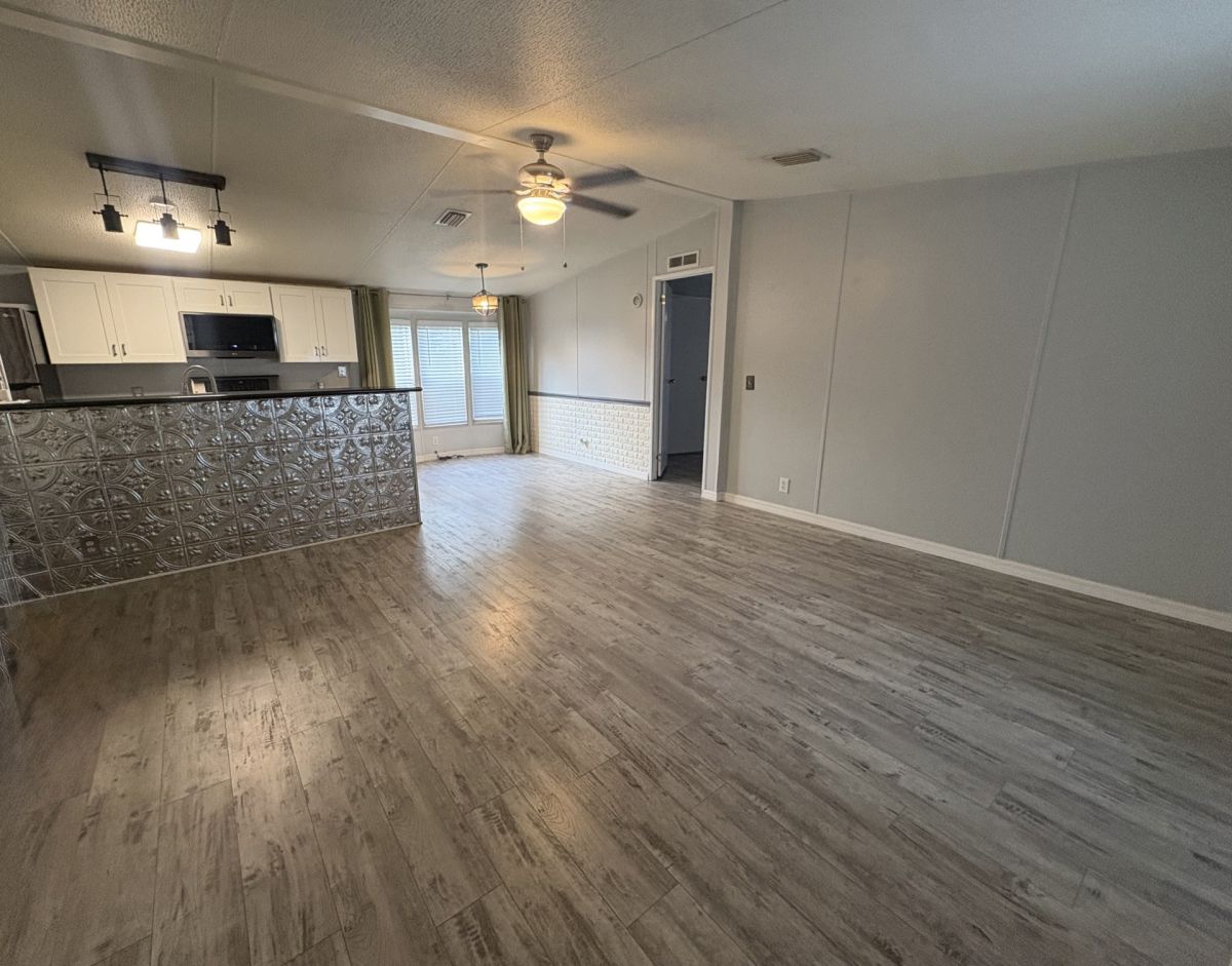 324 Winter Garden Ct.