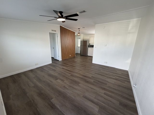 821 Song Bird Ave
