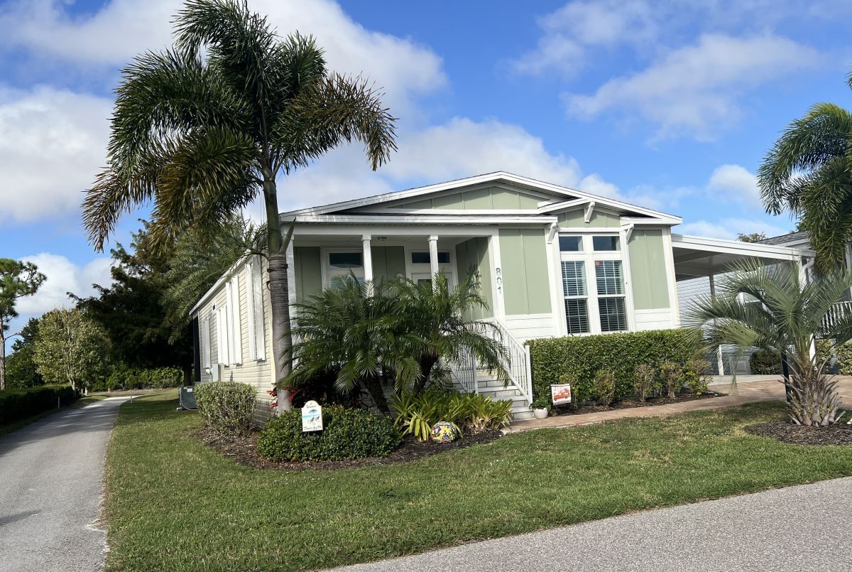 29200 S. Jones Loop Road #801