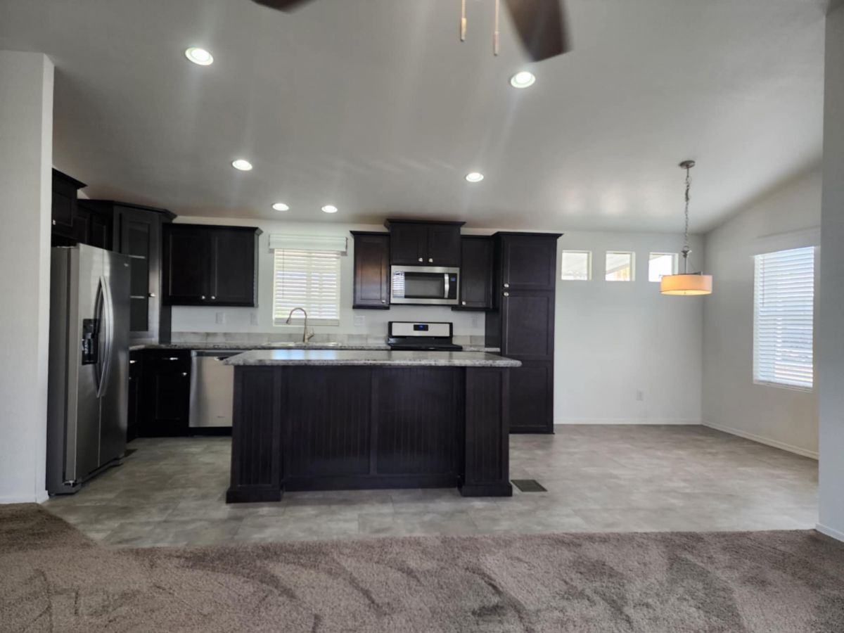 10936 E. APACHE TRAIL, LOT#102