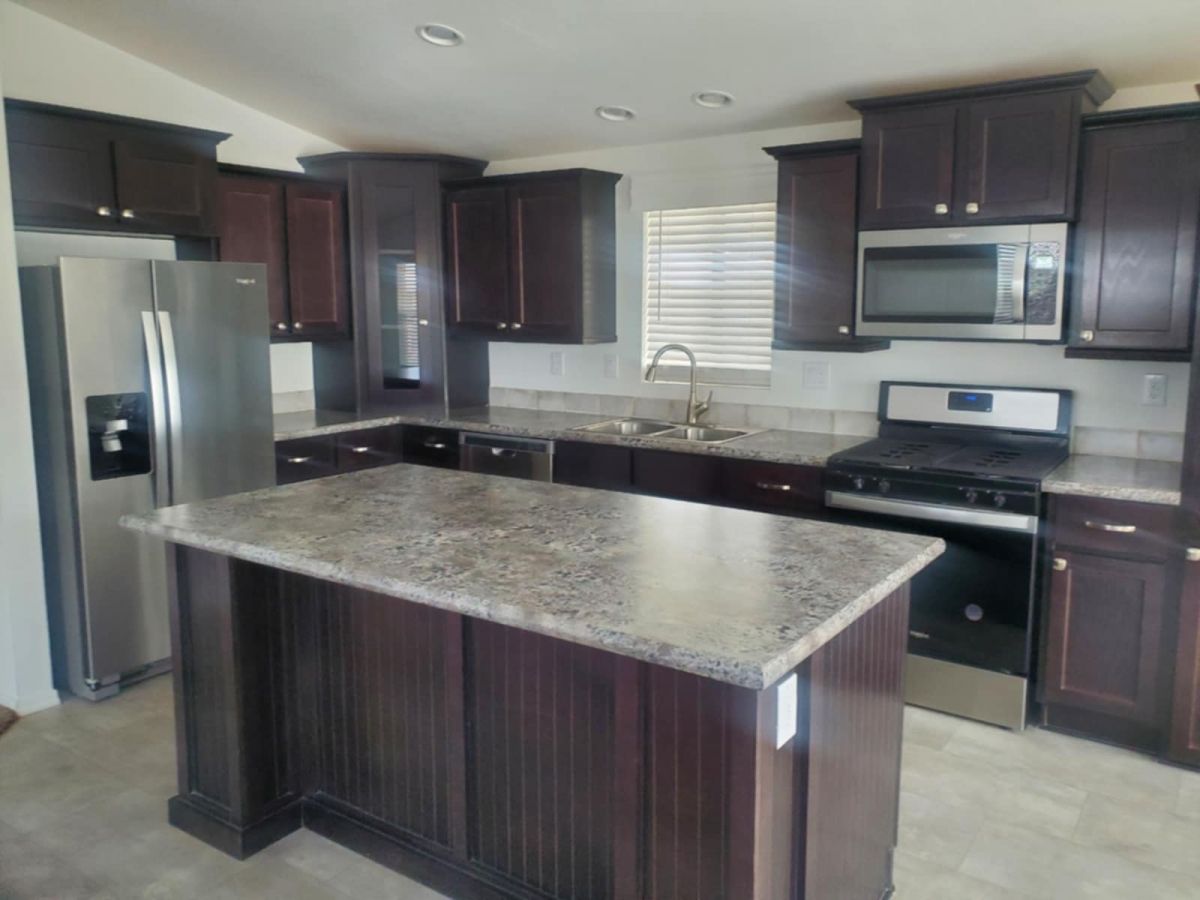 10936 E. APACHE TRAIL, LOT#102