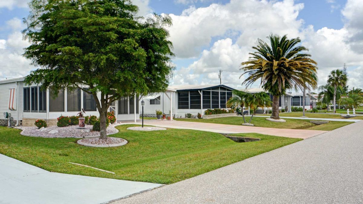 Vizcaya Lakes Sun Communities 55 Plus Retirement Communities Living