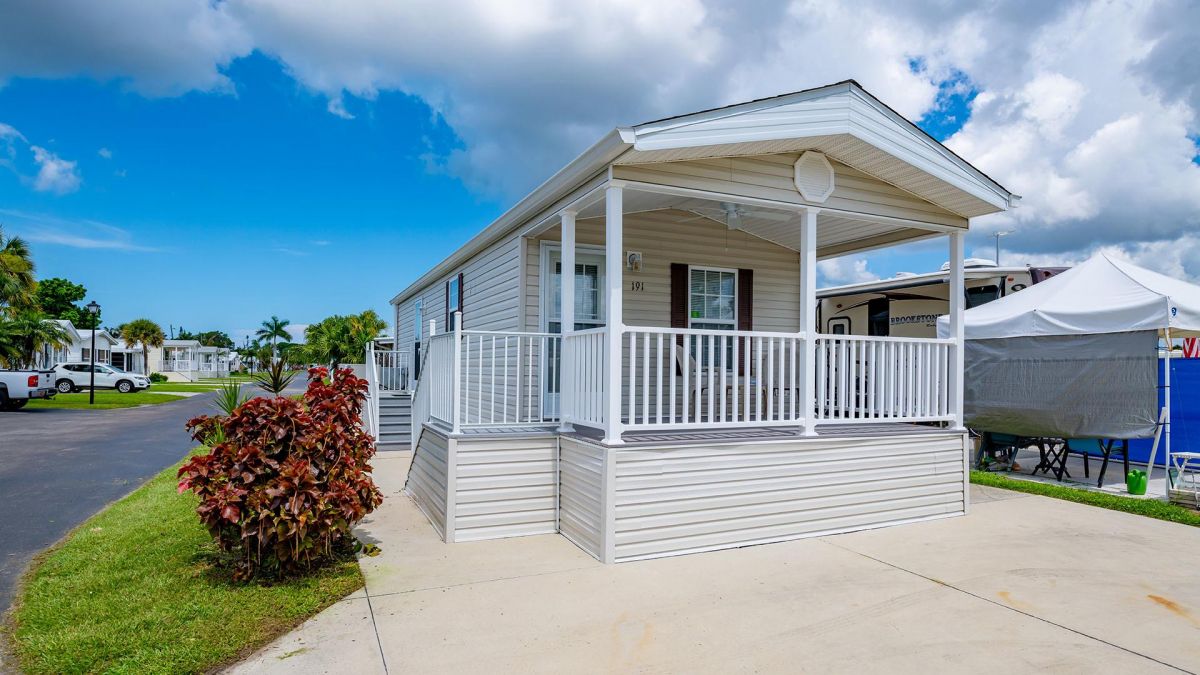 Lake San Marino RV Resort Sun Communities 55 Plus