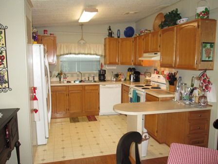 570 Oak Island Circle