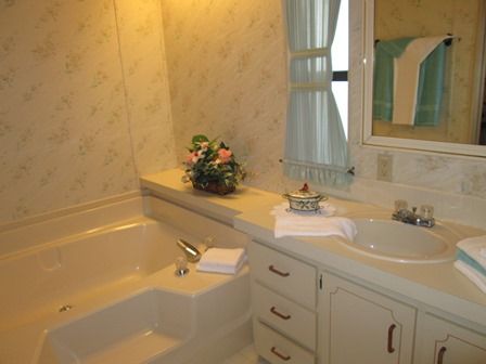 14 Country Meadows Blvd