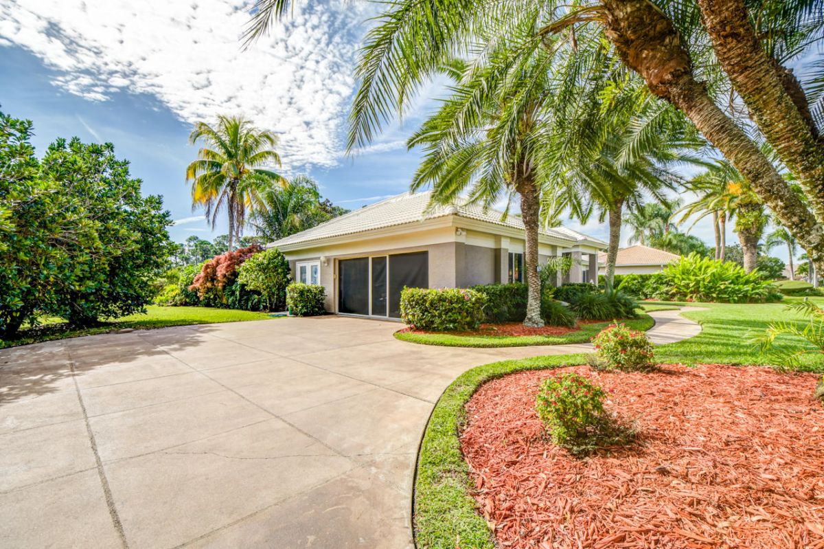 Country Club Estates 55+ Active Adult Communities Port St. Lucie