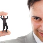 Saiba como lidar com pessoas arrogantes no trabalho