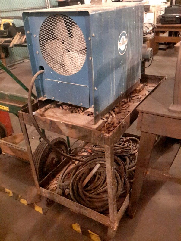 iBid Lot # 7021 - Miller 250 AC ARC Welding Machine w/Cart & Accessories