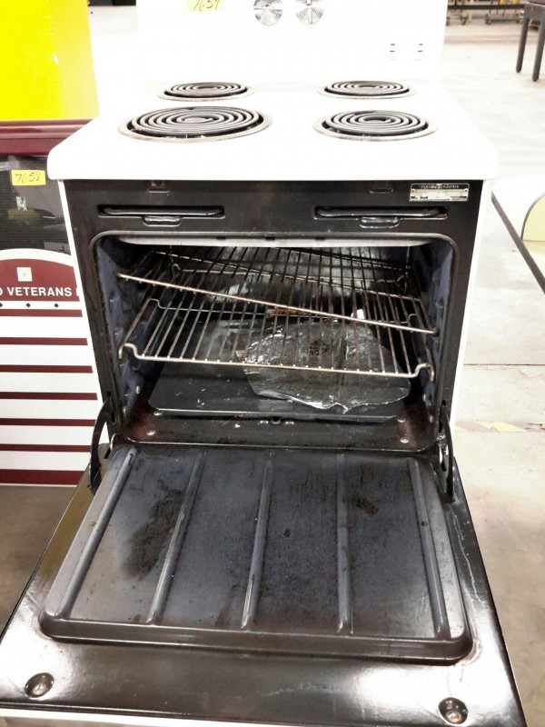 iBid Lot 7659 General Electric Vintage Electric Range Model 1J244