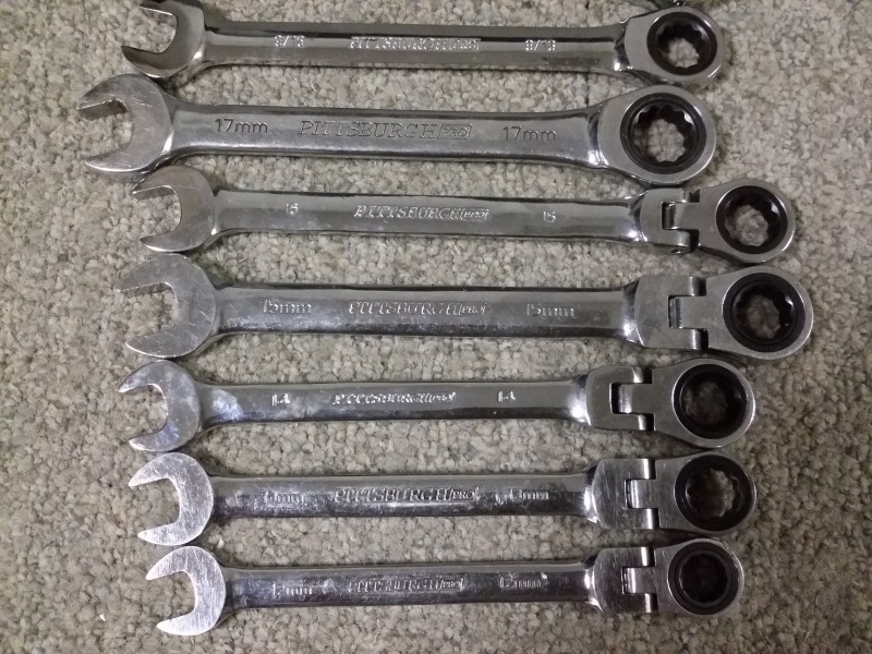 iBid Lot 8515 Pittsburgh Ratcheting Wrenches