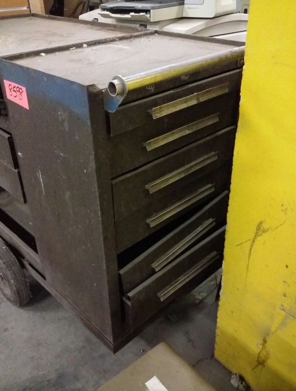 iBid Lot 8598 Kennedy Rolling Tool Box Cart