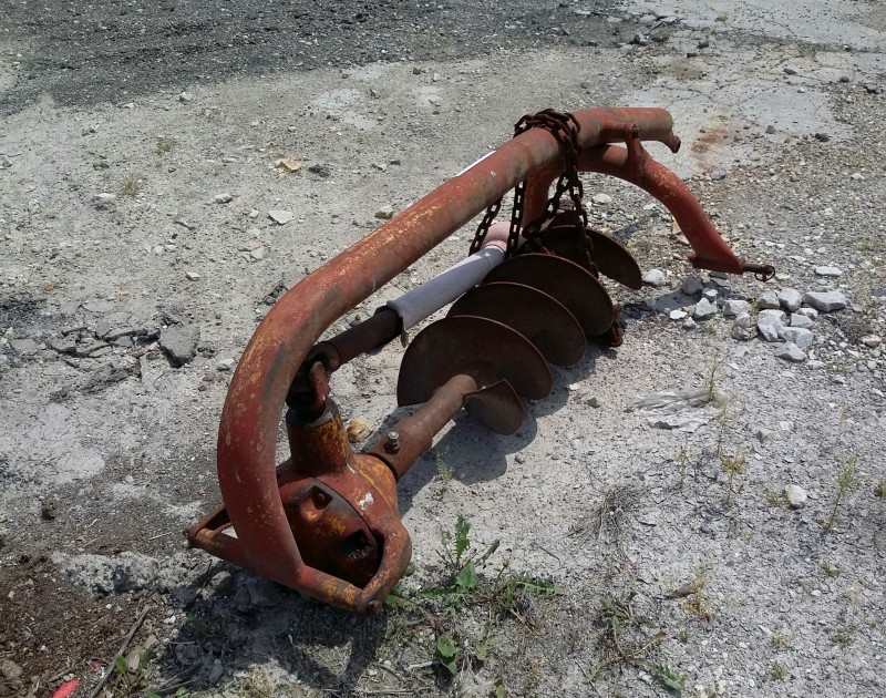iBid Lot 9554 Three Point Hitch Post Hole Digger