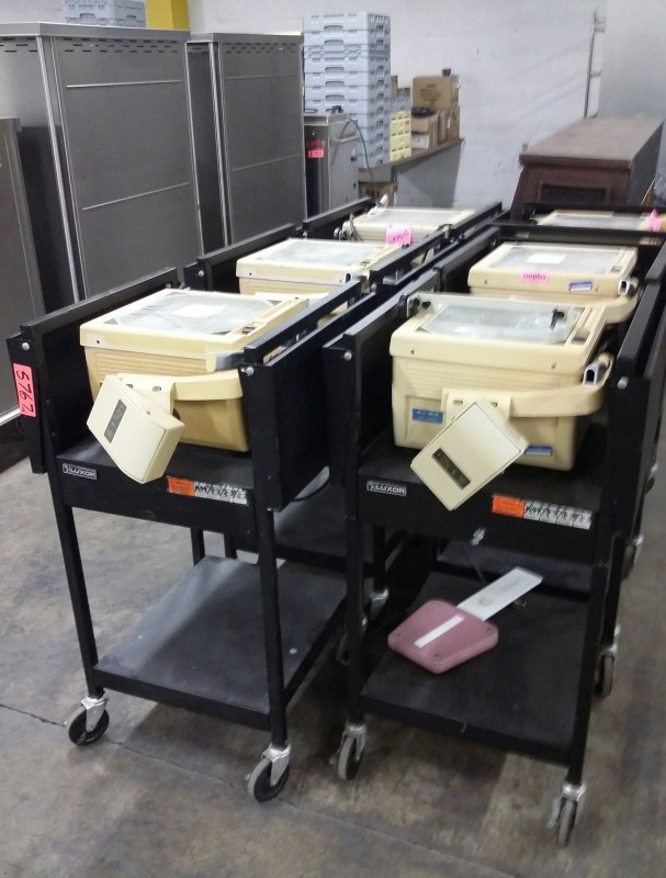 iBid Lot 5767 Elmo HP3600 Projectors w/Luxor Carts (6 each)