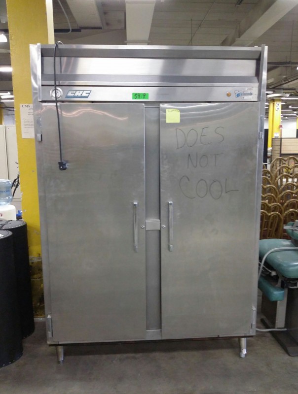 iBid Lot 5818 CRC Classic Model C2RDS2S Commercial Refrigerator