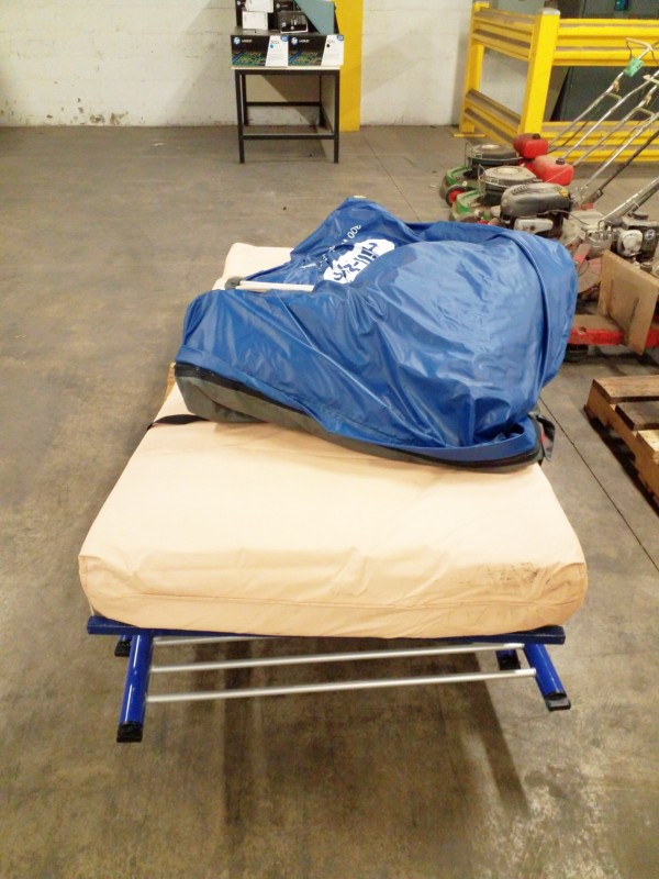 iBid Lot 7628 Pedicraft Homecare Bed