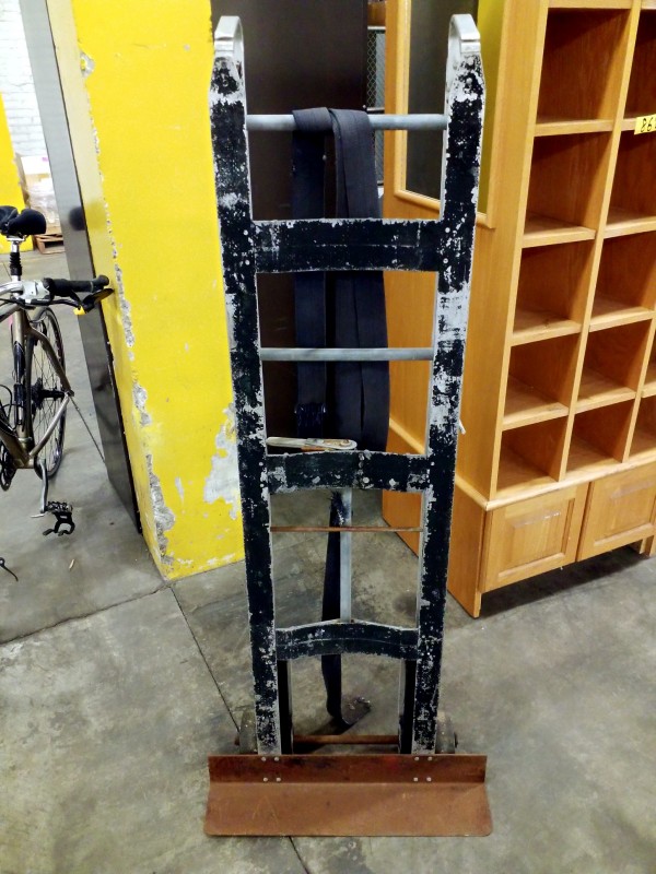 iBid Lot 8679 Yeats Appliance Dolly