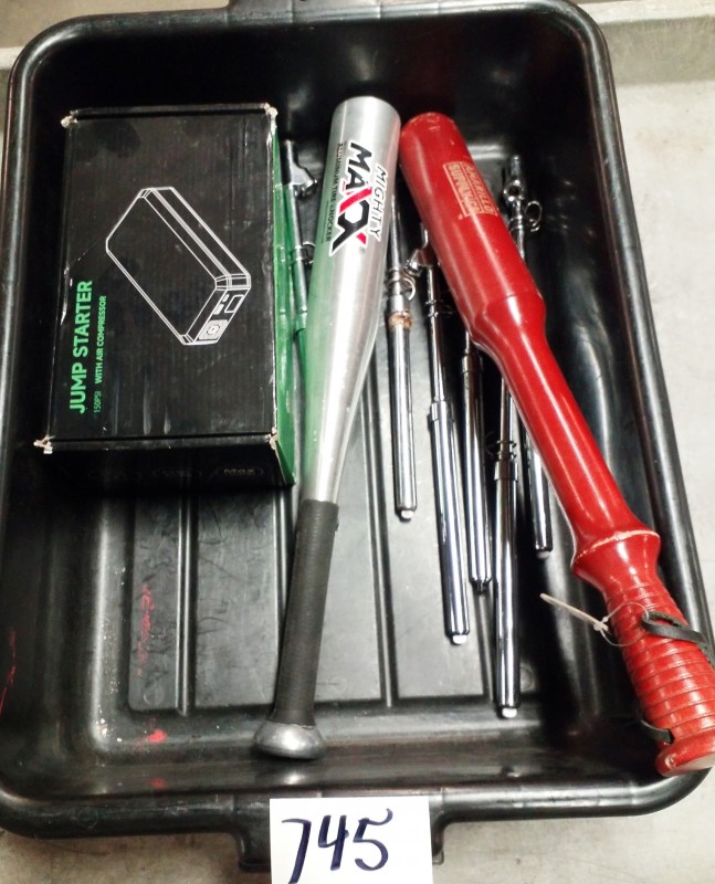TSA TIRE CHECKER(2),JUMP STARTER & PRESSURE GAGES