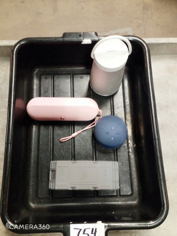TSA VARIOUS BLUETOOTH SPEAKERS