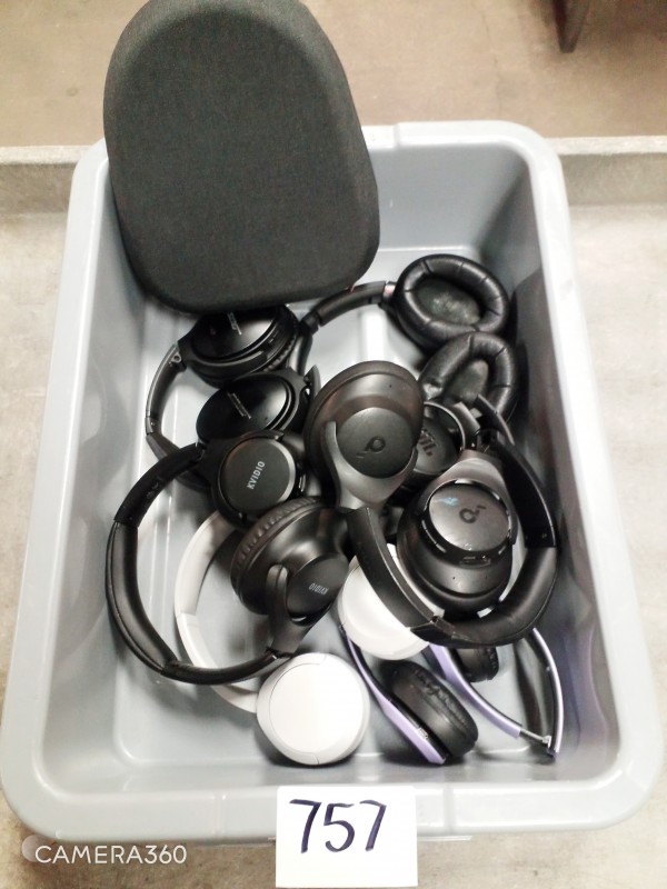 TSA VARIOUS HEADPHONES