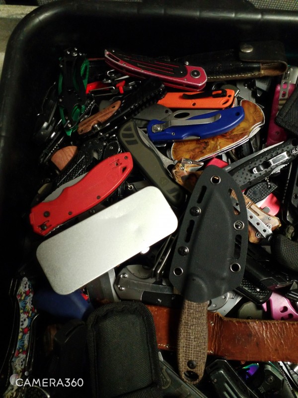 Tsa Knives/blades/misc. Items photo 4
