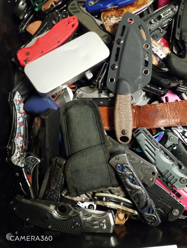 Tsa Knives/blades/misc. Items photo 5
