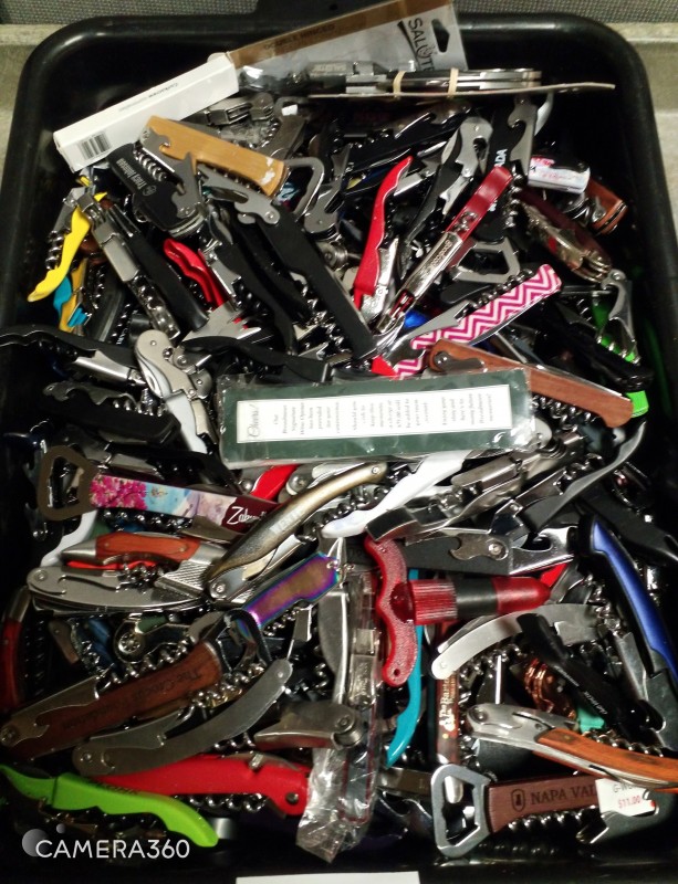 Tsa Selected Corkscrews & Bottles Openers photo 6