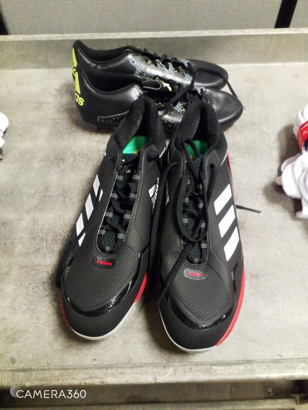 Tsa Various Shoes - Sizes In Photos Plus Socks photo 3