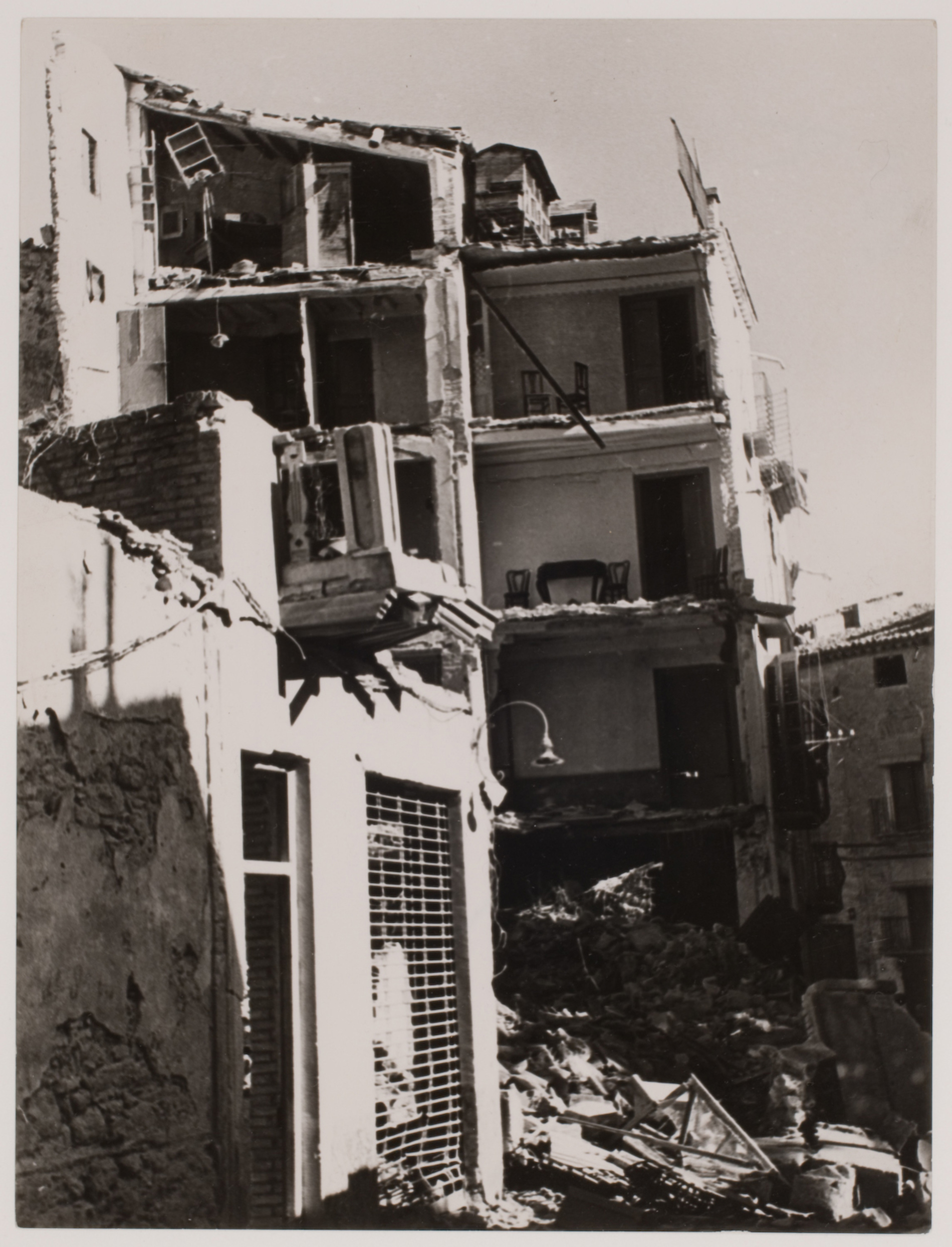 [Building destroyed by Nationalist bombings, Mora de Ebro, Spain