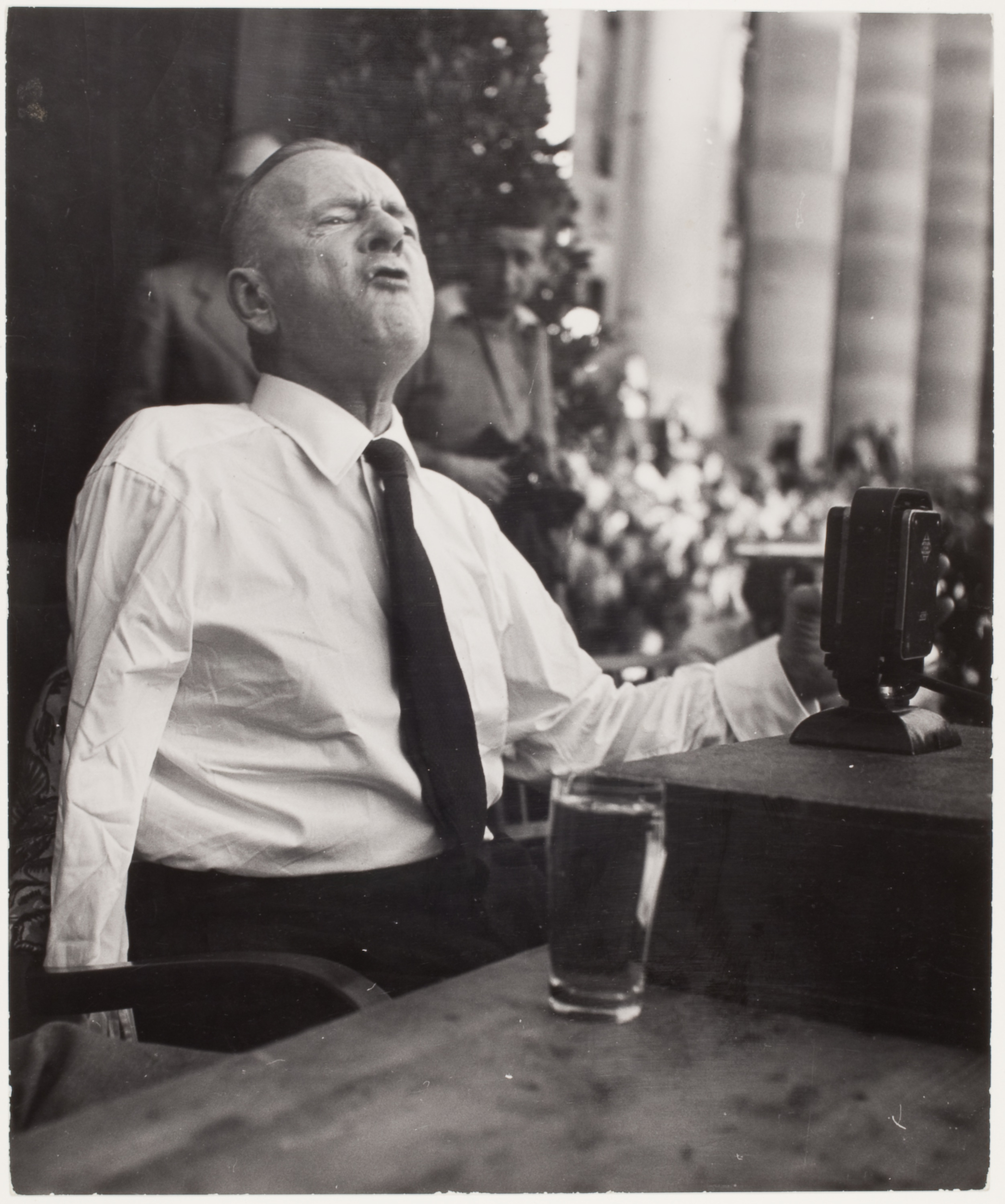 [Politician Kurt Schumacher speaking in Munich] | International Center