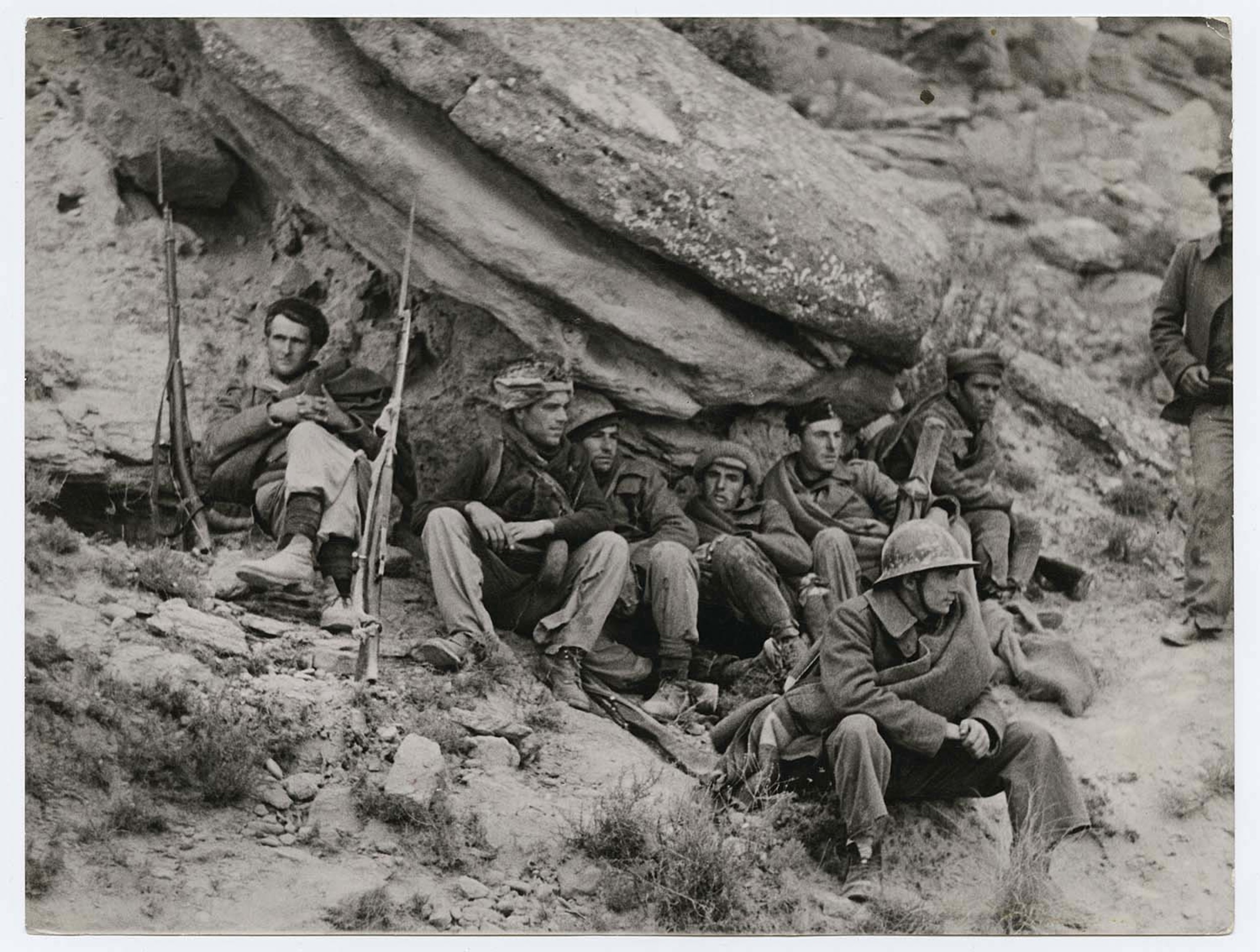 This Is War! Robert Capa at Work | International Center of Photography