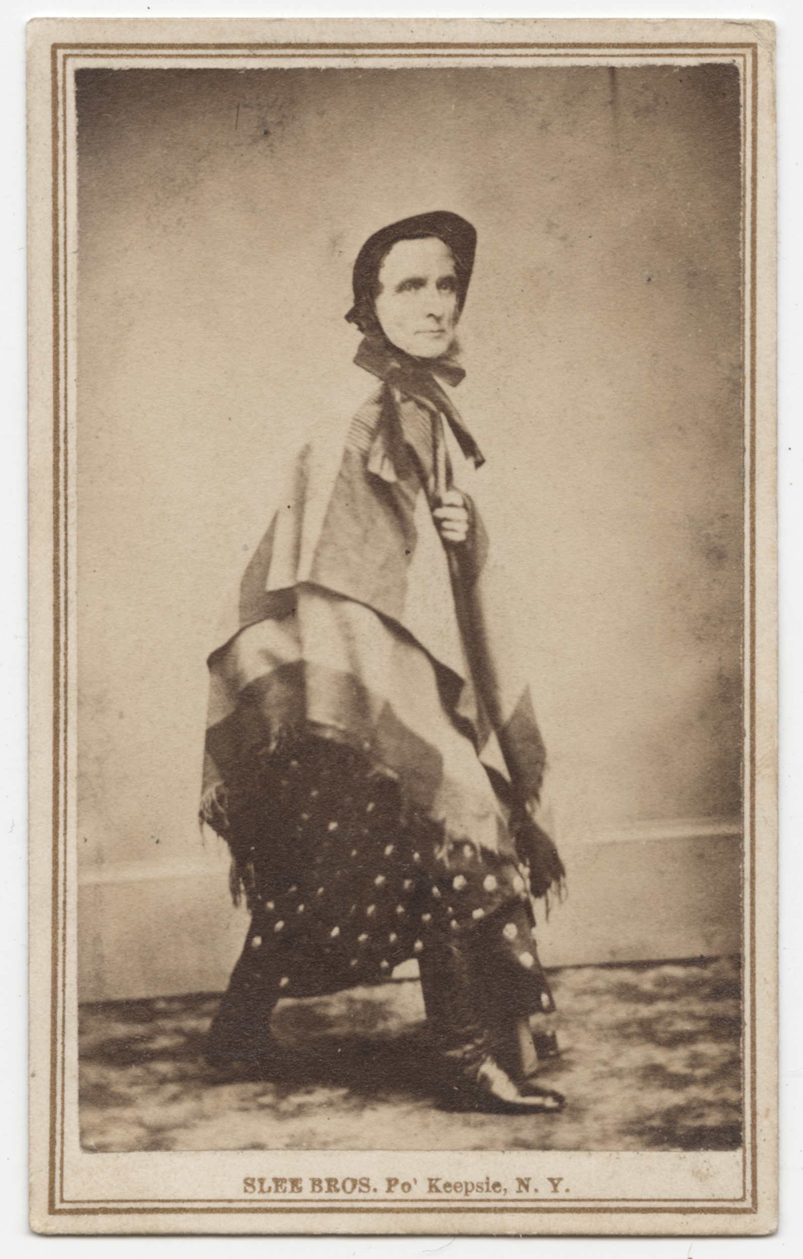 [Jefferson Davis in women's clothing] International Center of Photography