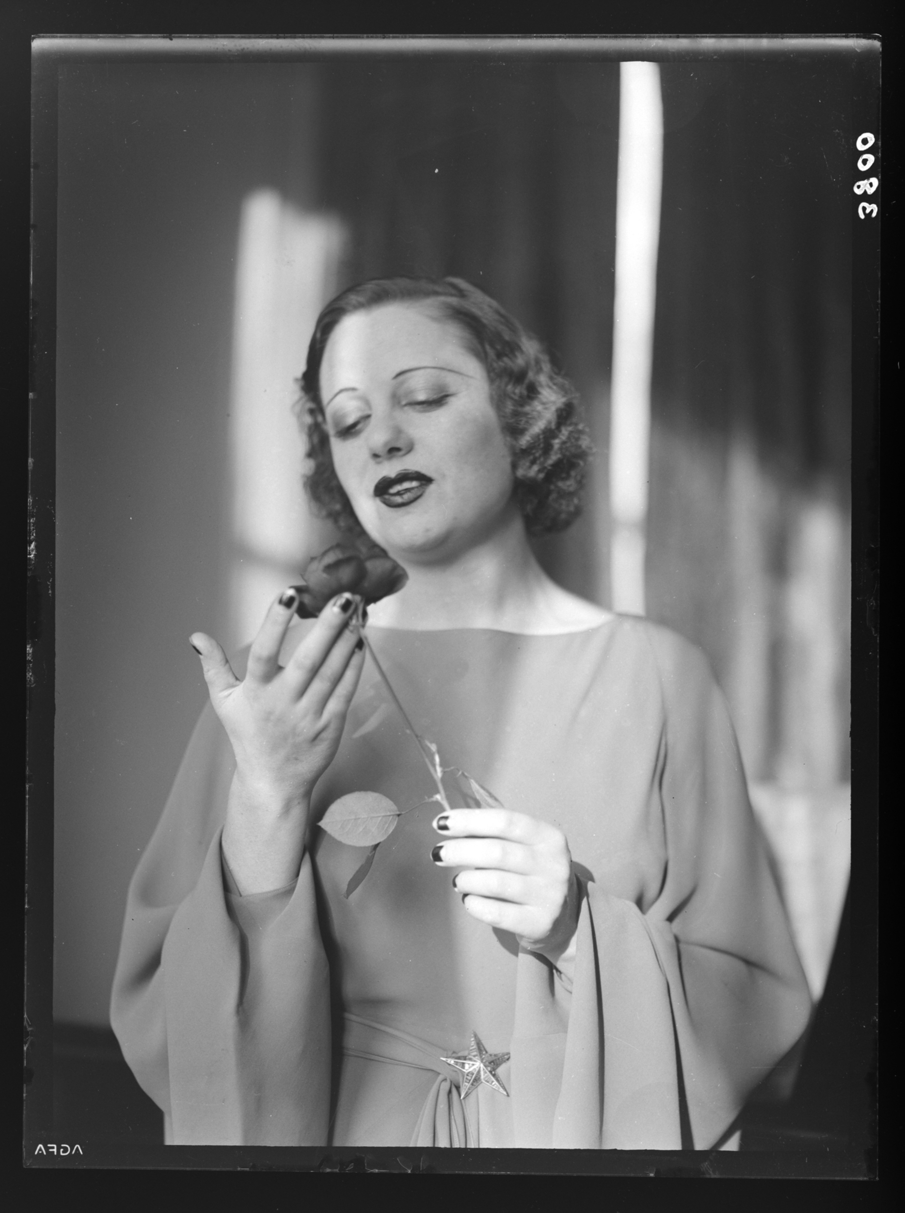 [Lucienne Boyer singing, Rainbow Room, New York] International Center