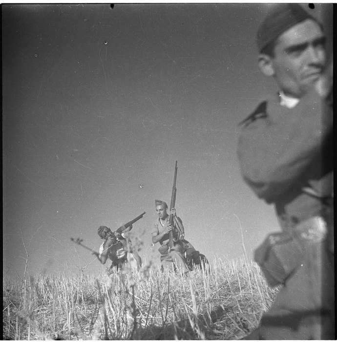 [Three Republican soldiers, Córdoba front, Spain]