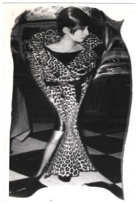 [Barbra Streisand distortion]