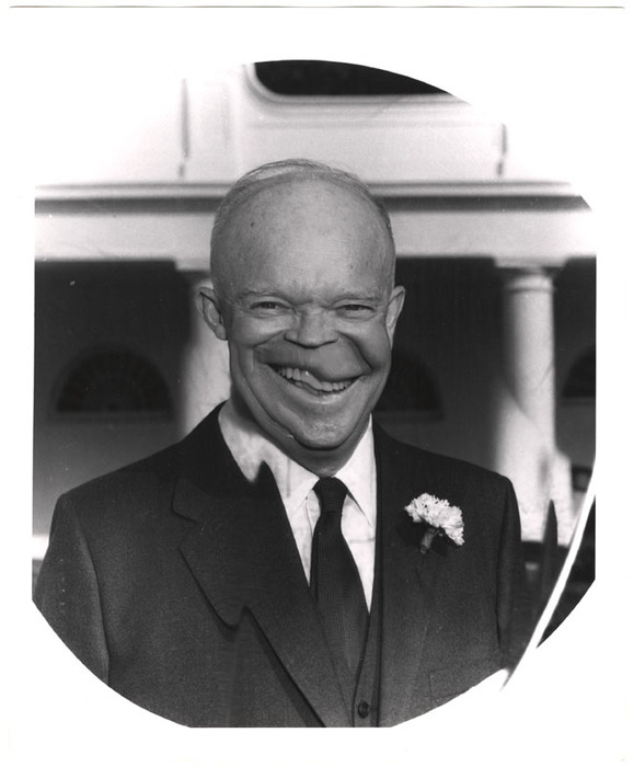 Dwight Eisenhower (distortion)