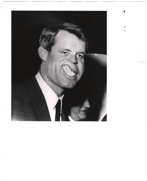 Robert F. Kennedy (distortion)