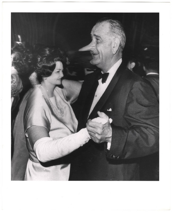 Lyndon Baines Johnson (distortion)