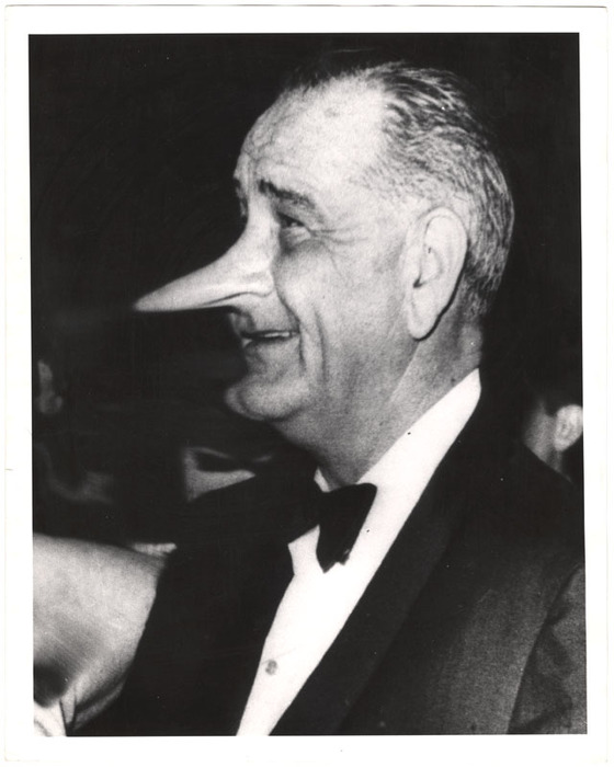 Lyndon Baines Johnson (distortion)