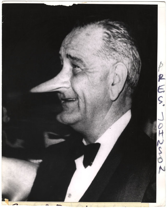 Lyndon Baines Johnson (distortion)