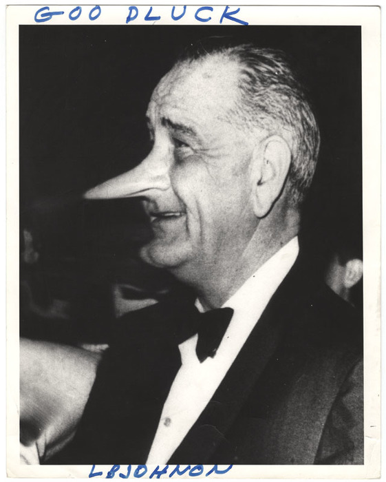 Lyndon Baines Johnson (distortion)