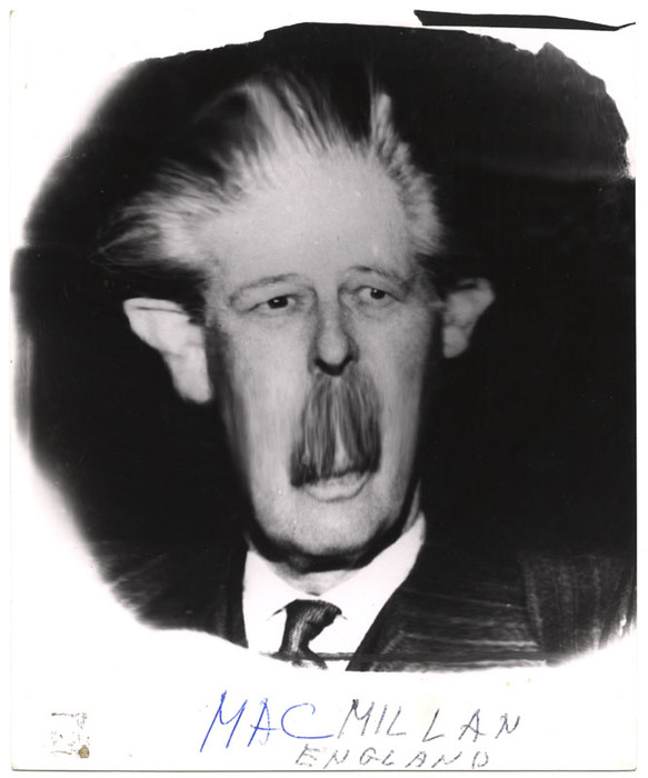 Harold Macmillan (distortion)