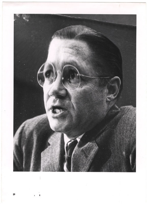 [Robert S. McNamara distortion]