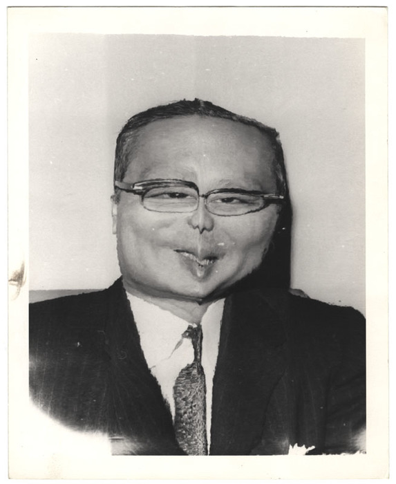 [U Thant distortion]