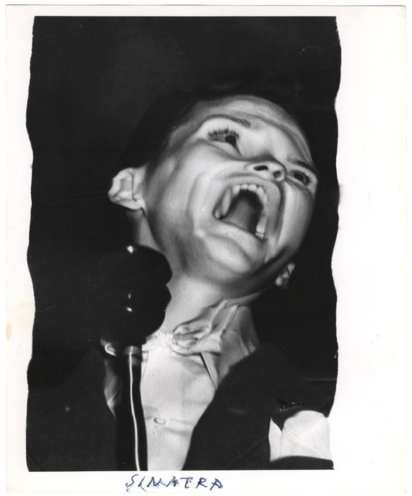 Frank Sinatra (distortion)