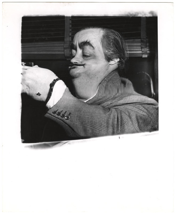 Man drinking (distortion)