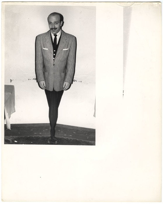 Waiter between tables (distortion)