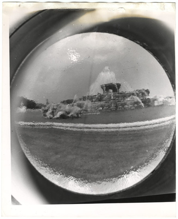 Fish-eye Fountain (distortion)