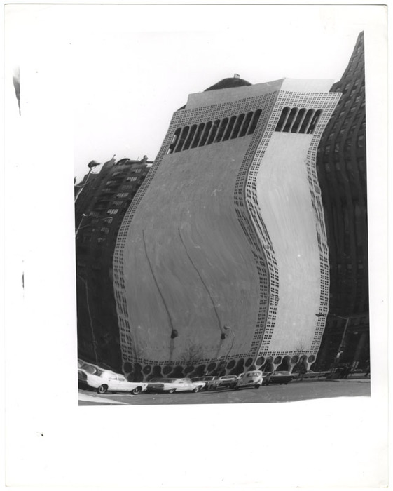 Gallery of Modern Art (distortion)