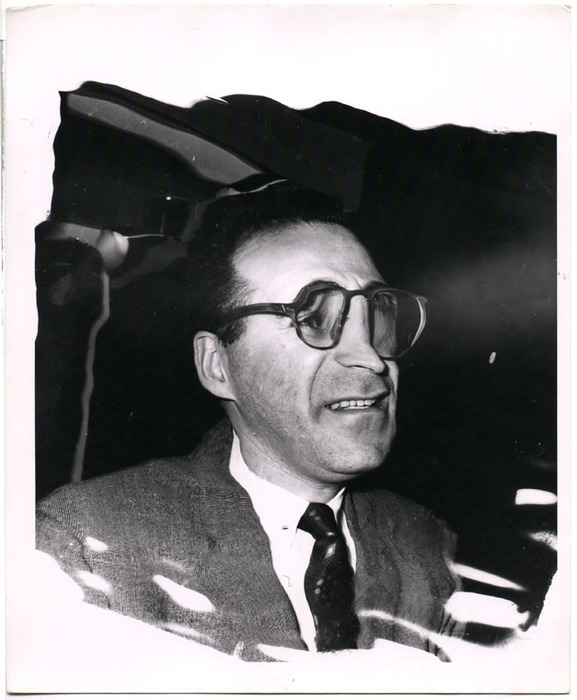 Photography show exhibitor (distortion)